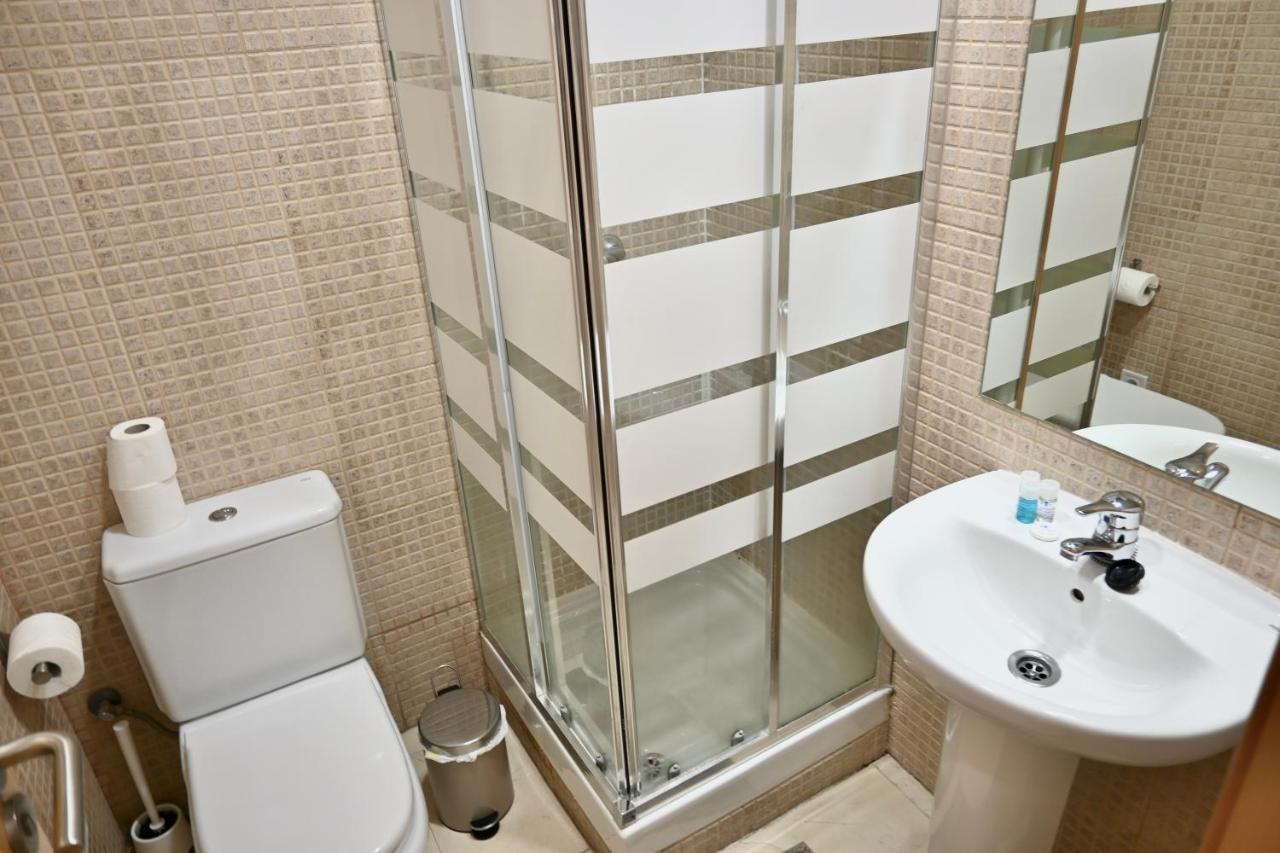 For You Rentals Centrico Apartamento Temporal En La Calle Infanta Inf1A Madrid Exterior photo