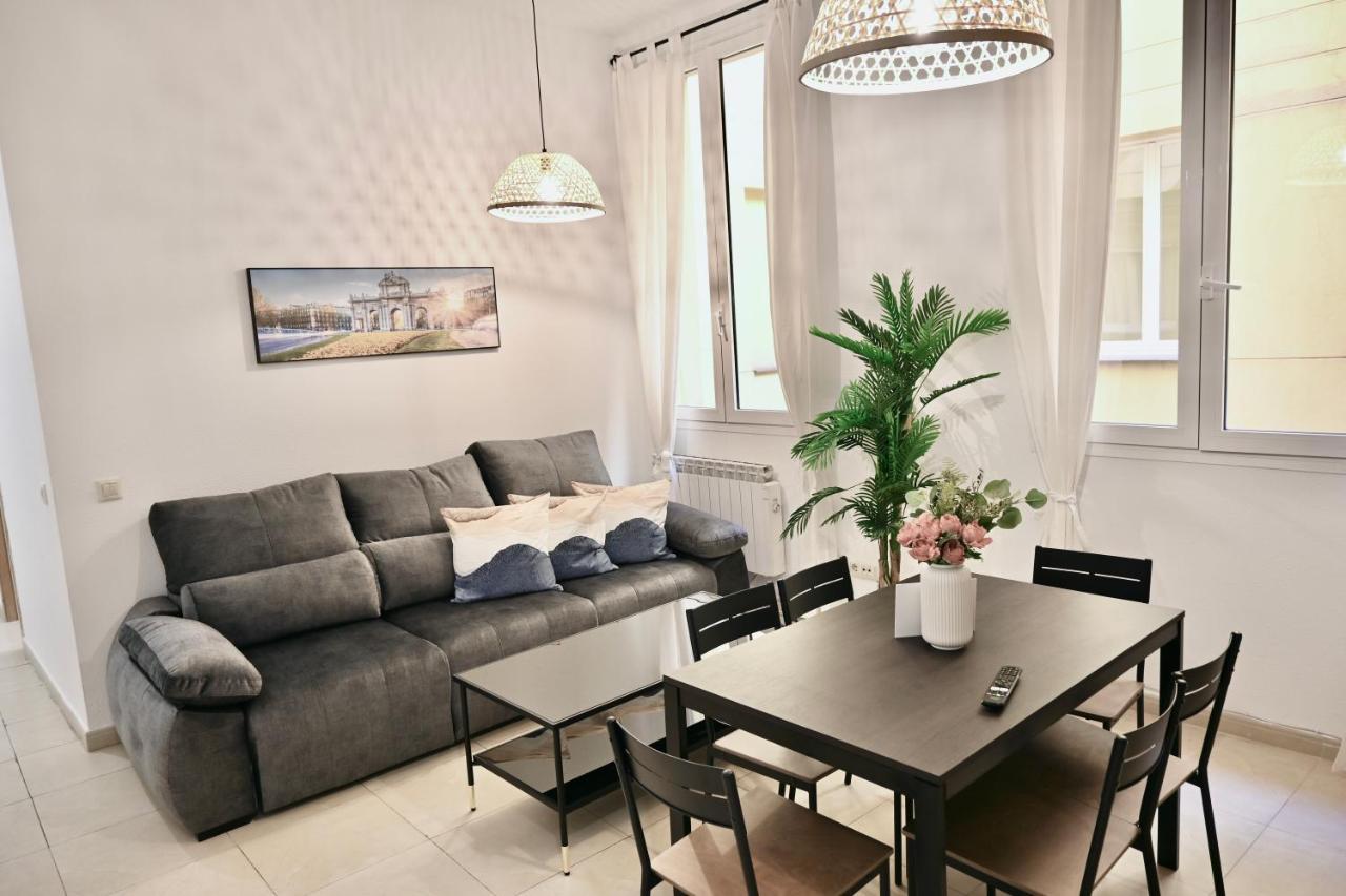 For You Rentals Centrico Apartamento Temporal En La Calle Infanta Inf1A Madrid Exterior photo